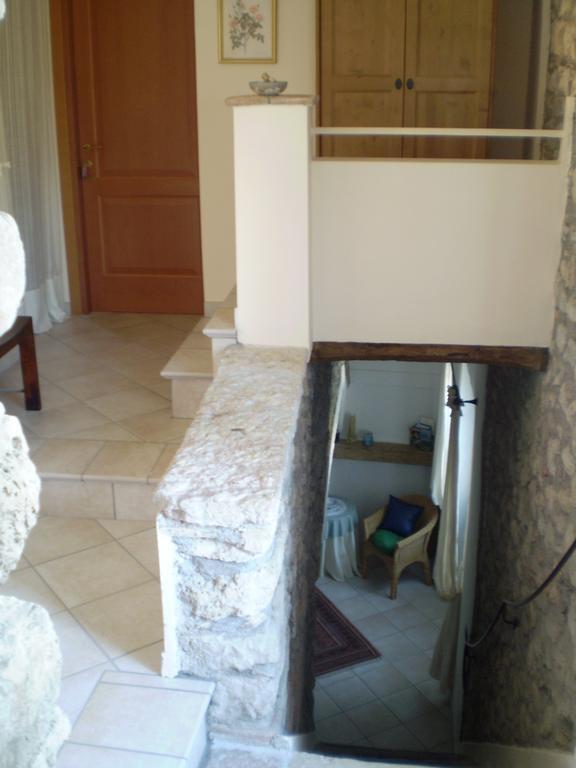 B&B Renzano Bedrooms 萨罗 外观 照片
